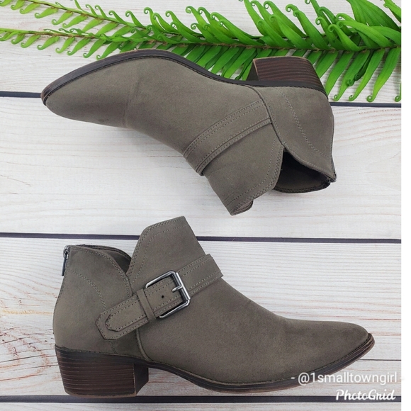 David Aaron Austin stack heel booties 10 beige - Picture 7 of 12
